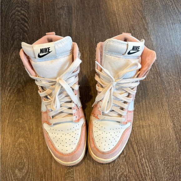 Nike Women’s Dunk High 1985 Arctic Orange - Picture 2 of 7